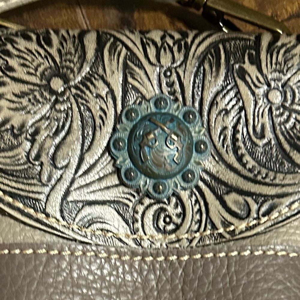 Montana West Tooled leather mini crossbody / belt bag - Picture 4 of 10